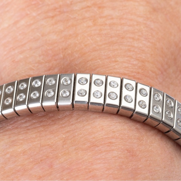 Spiedel 2 row expansion bangle minimalist stainless steel with Diamonique CZs - Picture 13 of 16